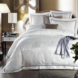 4-Piece Set Of European-Style Luxury Light Luxury Bedding (Color: White, Bedding Size: 1.8m(220*230))