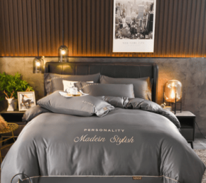 100 Pieces Of European-Style Washed Silk Four-Piece Set, Ice Silk Nude Bed Sheet And Duvet Cover, Summer Silk Bedding Three-Piece Set (style: L, size: 1.5m)