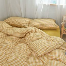 Simple Checkered Sheets, Duvet Cover And Bedding Set Of Four (style: Yellow small lattice, Bedding Size: 200*230)